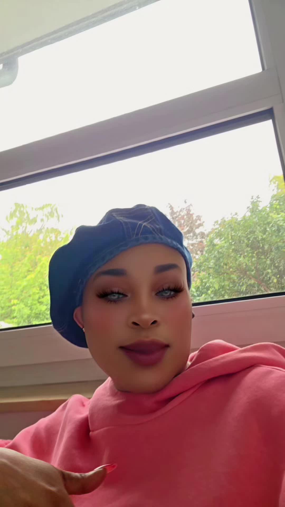 @Nicki