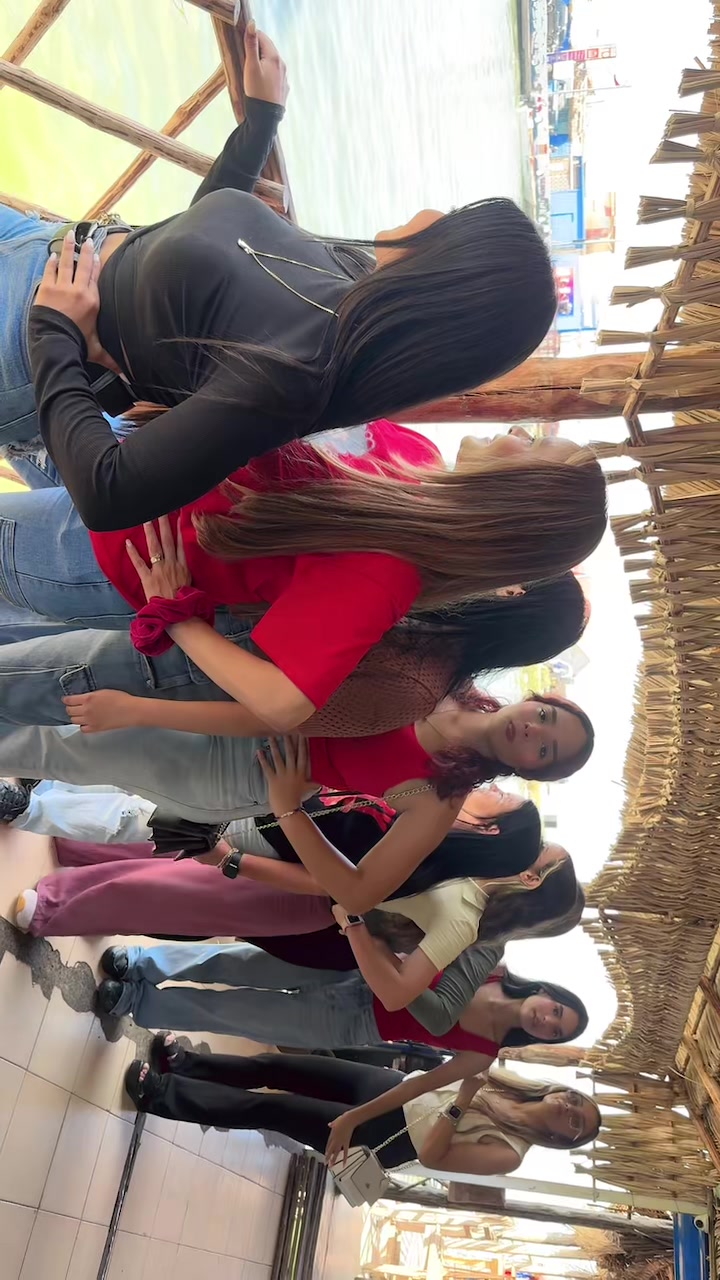 @lolimaralmarza