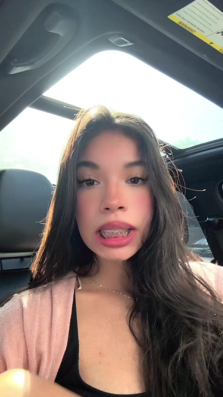 @🩰
