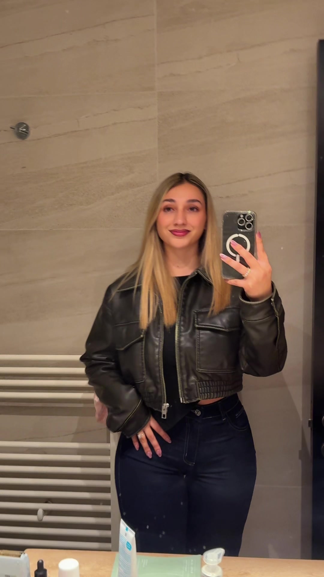 @Lacarlita