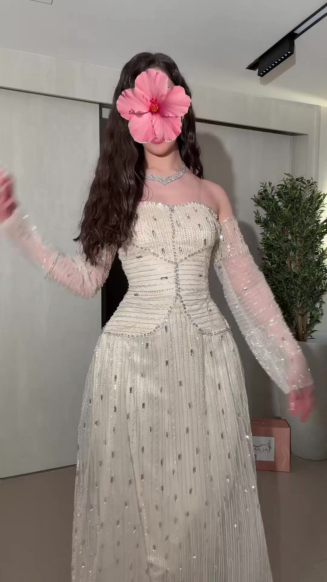 @المصممة العنود
