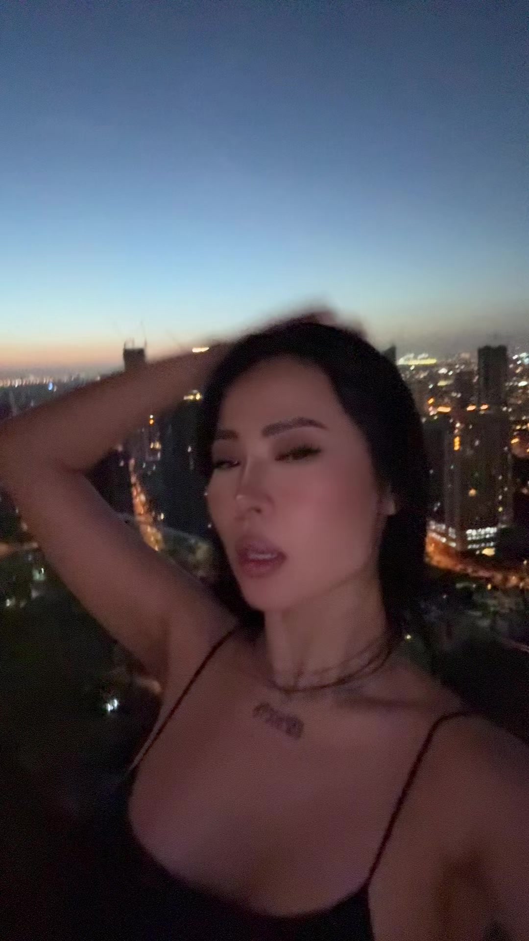 @𝔎𝔲𝔞𝔫𝔦𝔰𝔥𝔬𝔳𝔞 𝔄𝔦𝔡𝔞