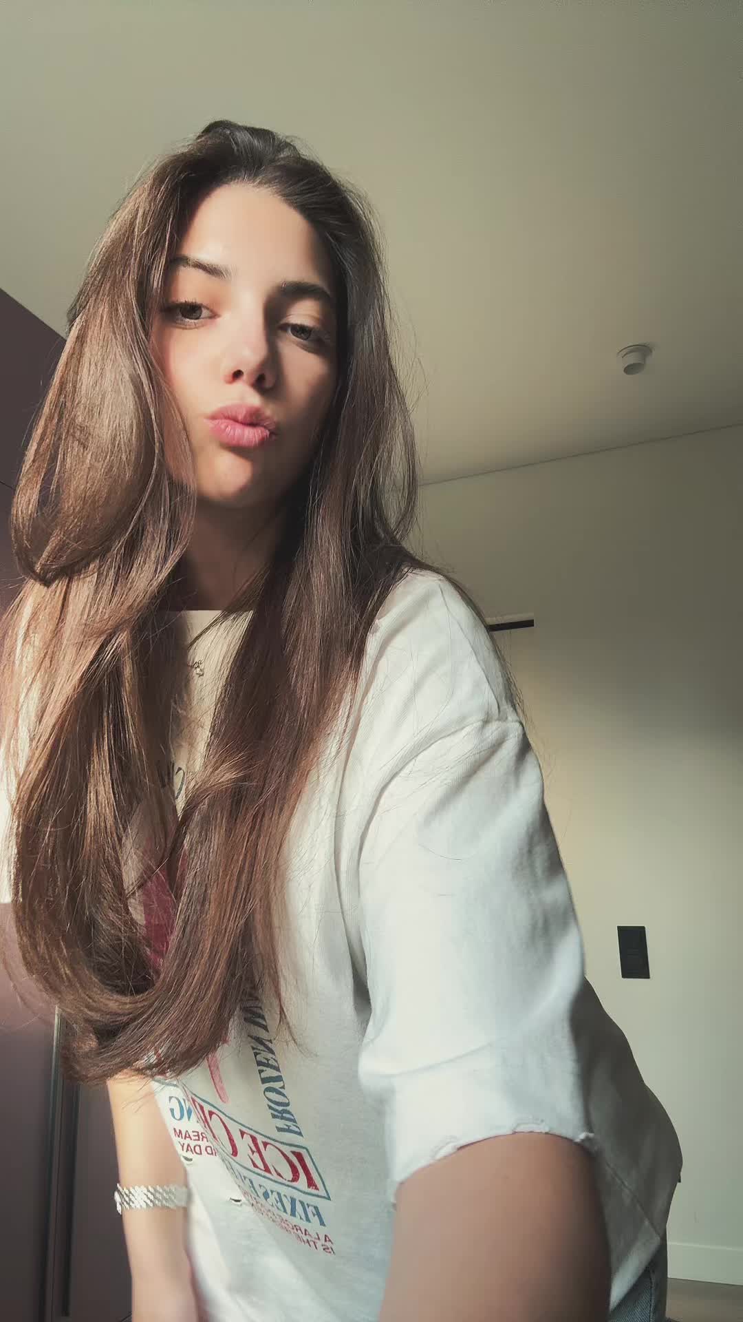 @KRISTINA