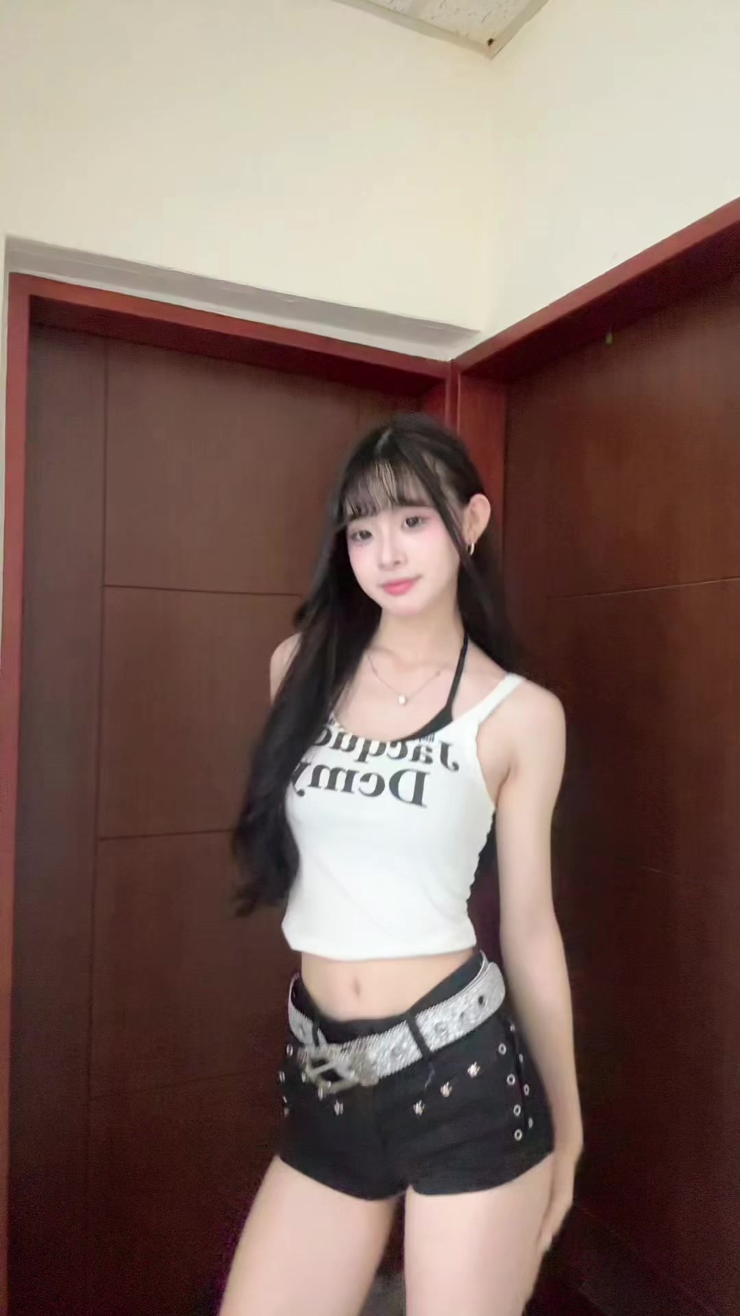 @Nini