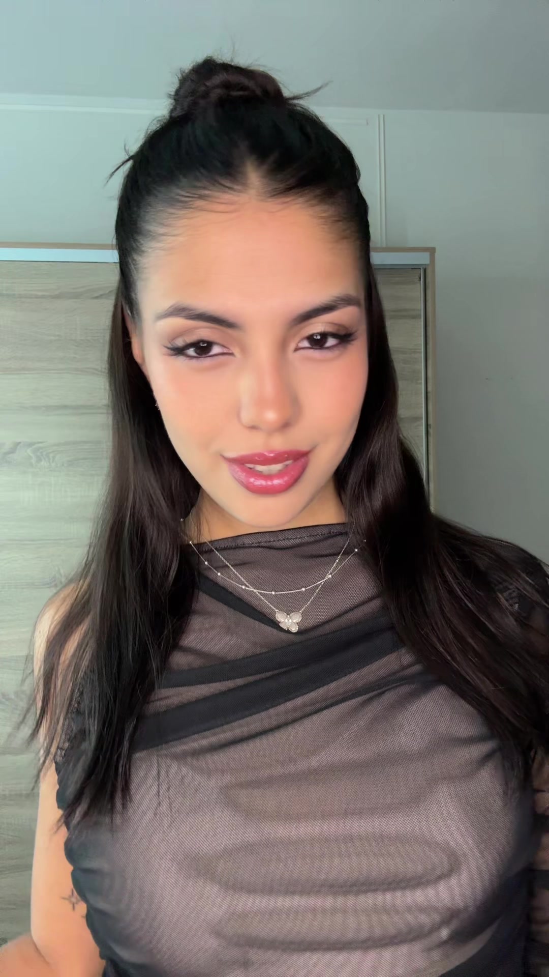 @Camila