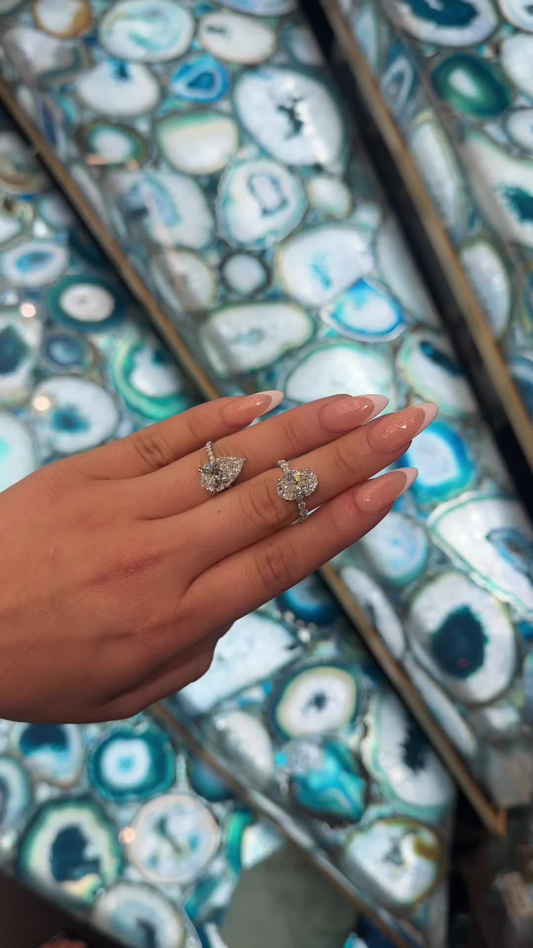 @Victoria Pristine💎