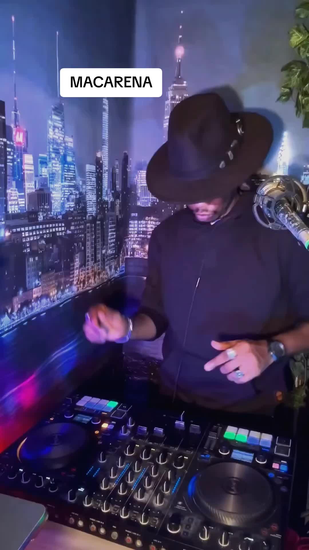 @DJ Plenitude Official
