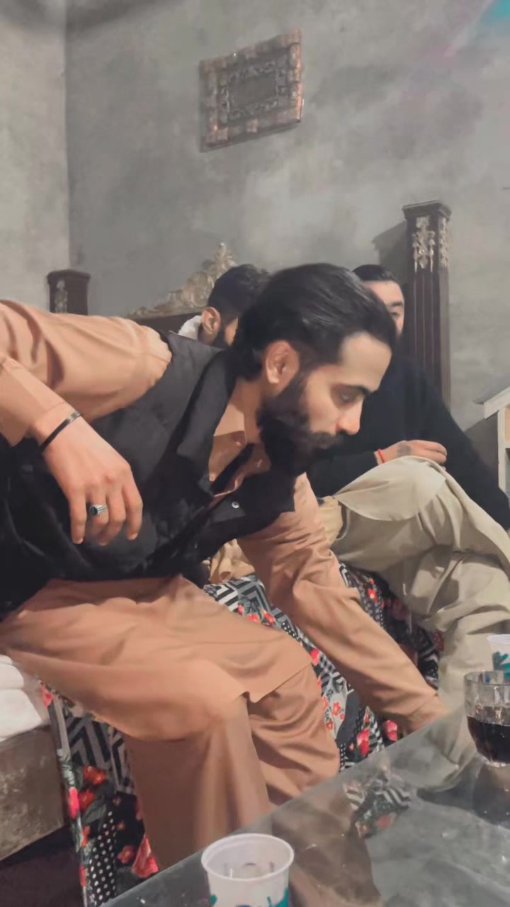 @🦁❥// بھٹی 𝑲𝒊𝒏𝒈 \&hearts;👑