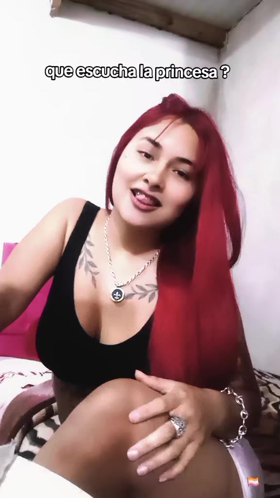@๐๐ ๐๐ข๐๐ข ๐ฉ๐ผ๐ฆฐ