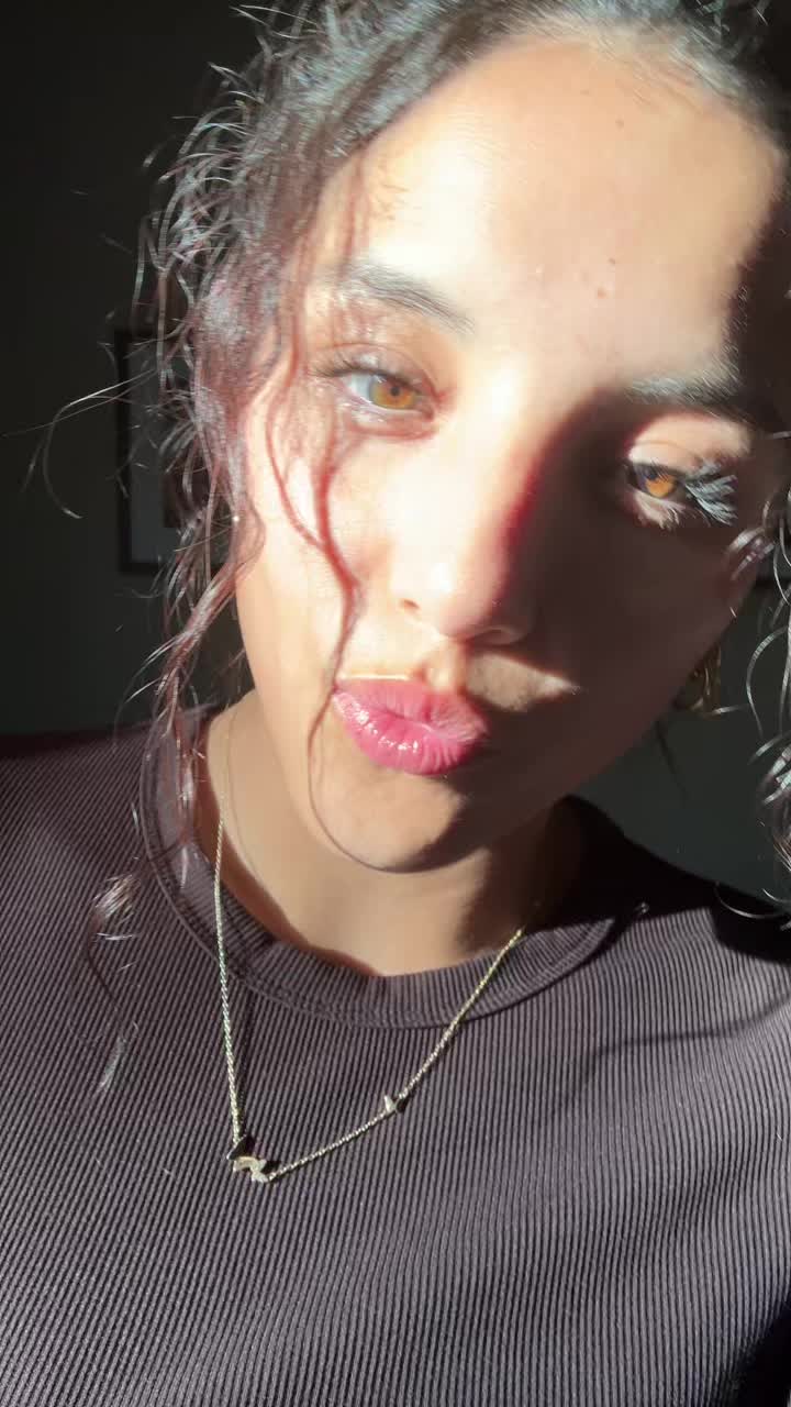 @Esmeralda
