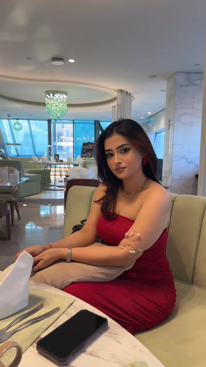 @MINAKSHI🧿🇶🇦