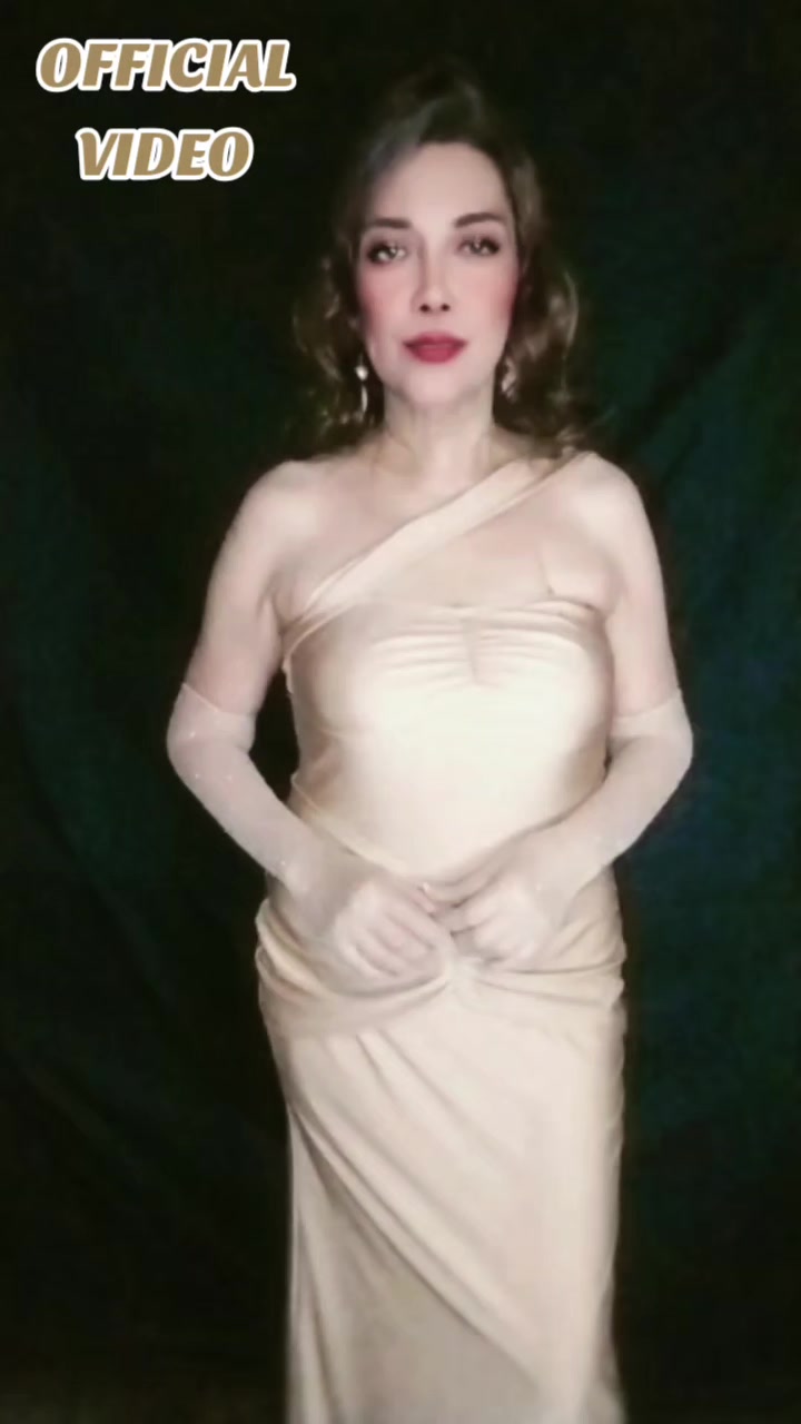 @co_foundercarolle0310