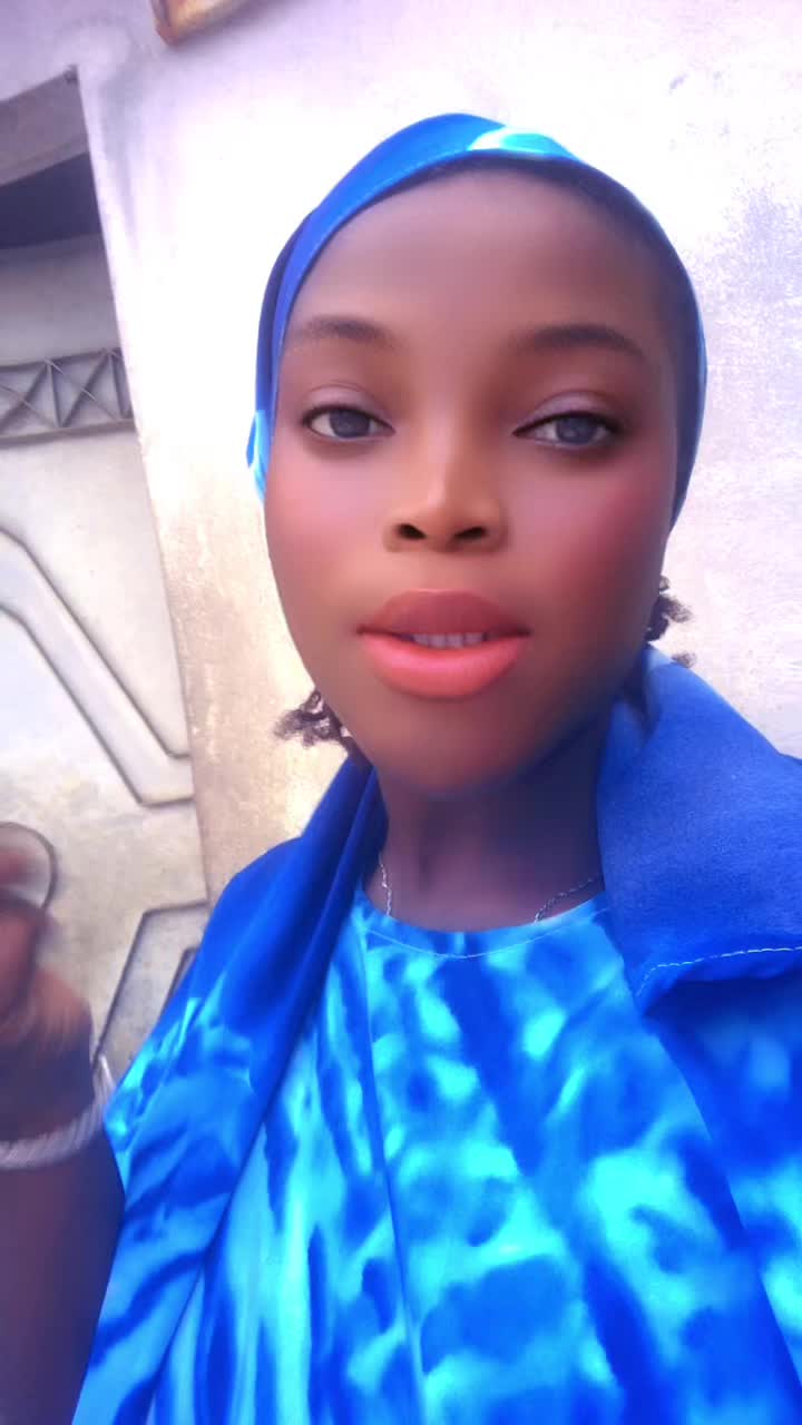 @la poup&eacute;e noire 🥰🥰