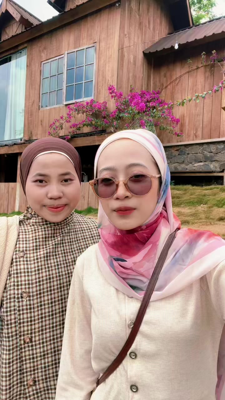 @Tyas Larasati 🌸✨
