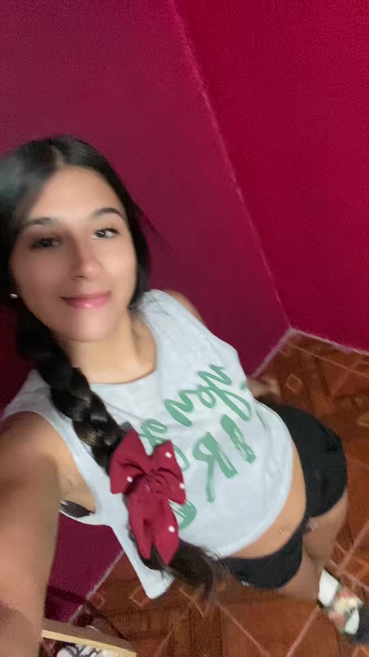 @𝓲 🍒.