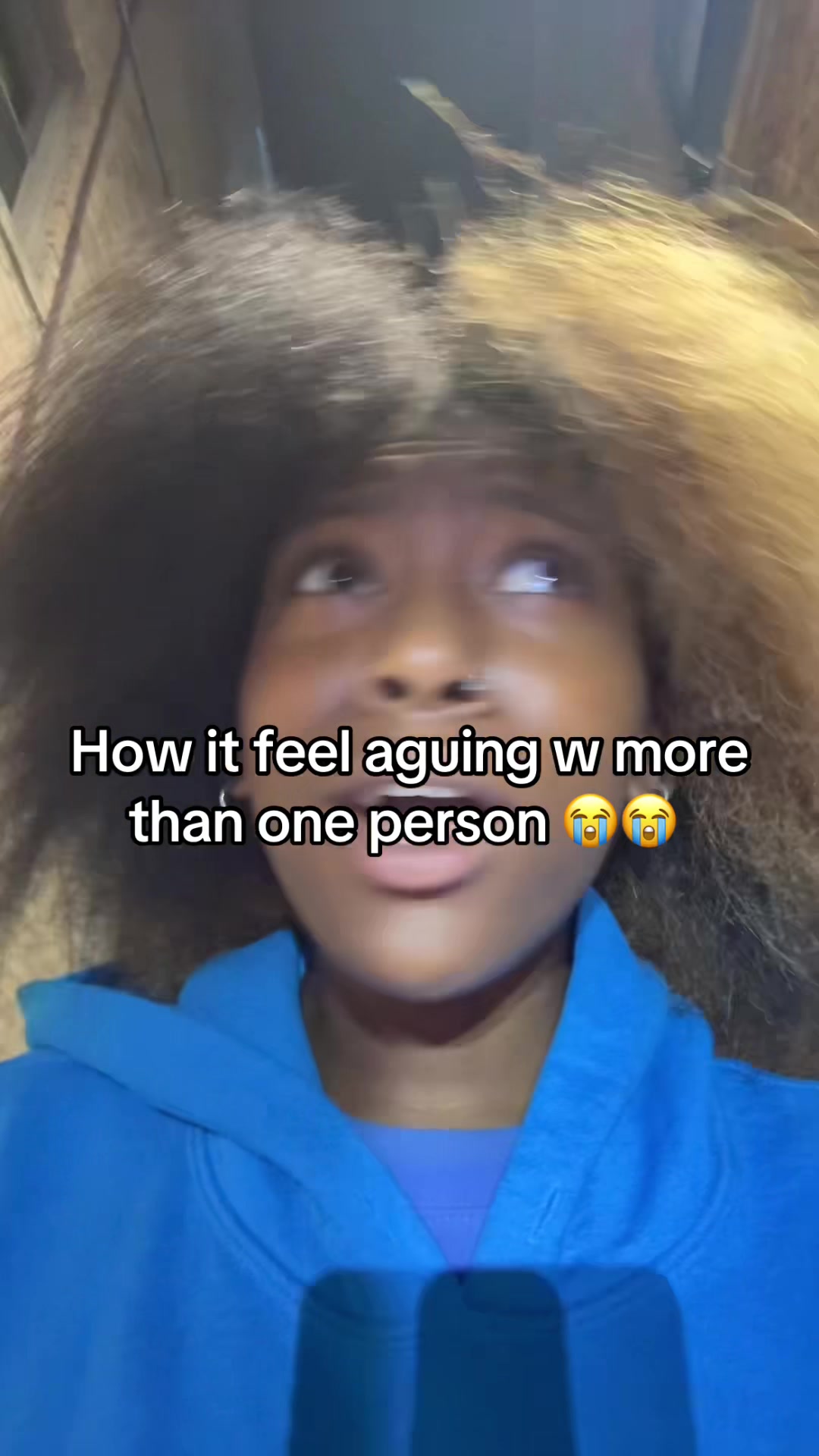 @rockoutzari_