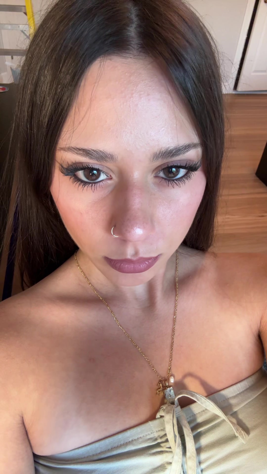 @Melanie🪽