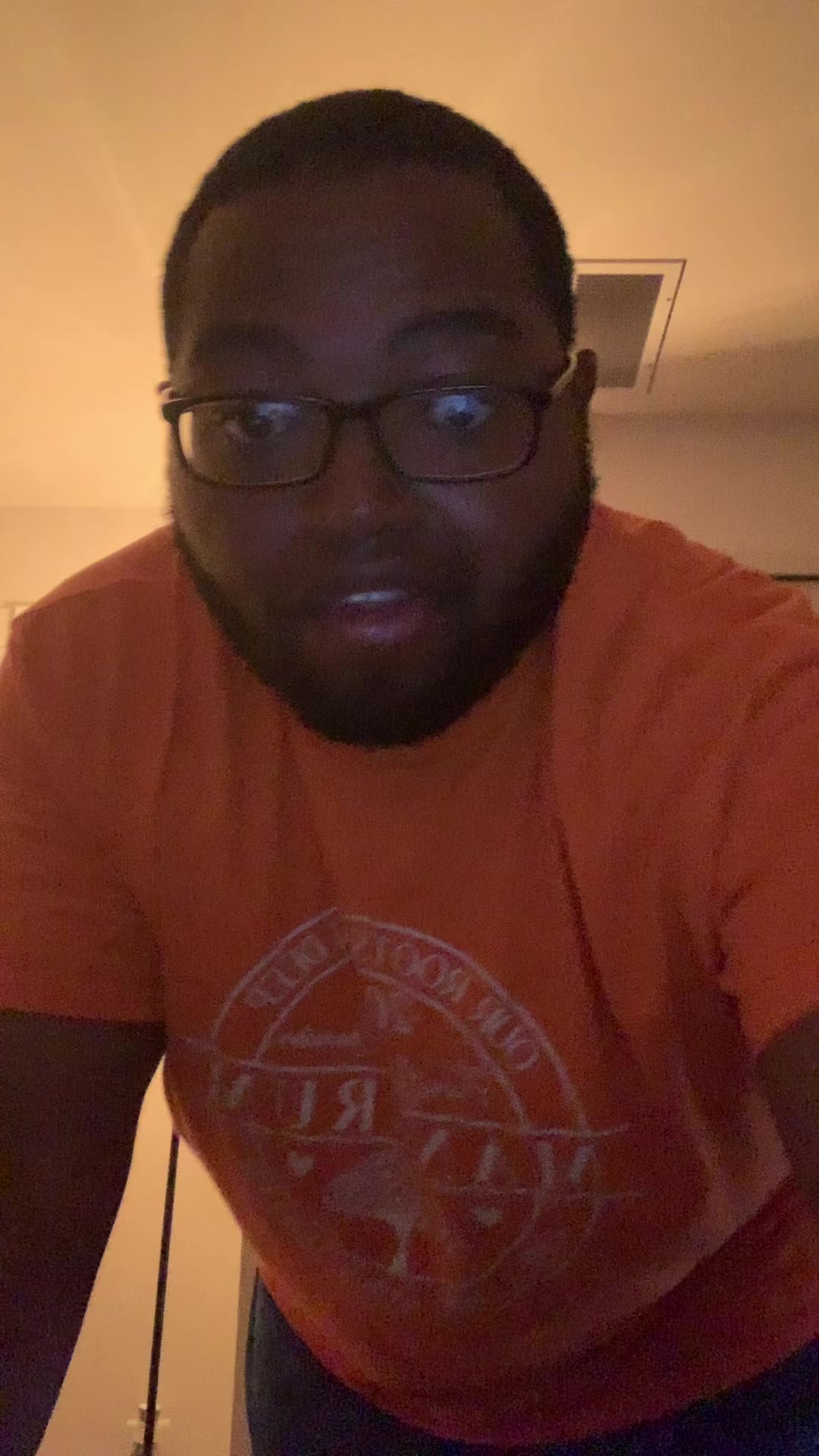 @Unfazedkingjoebluemusicdaddy✝️