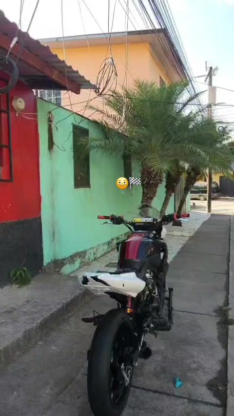 @JOEL ...🧃