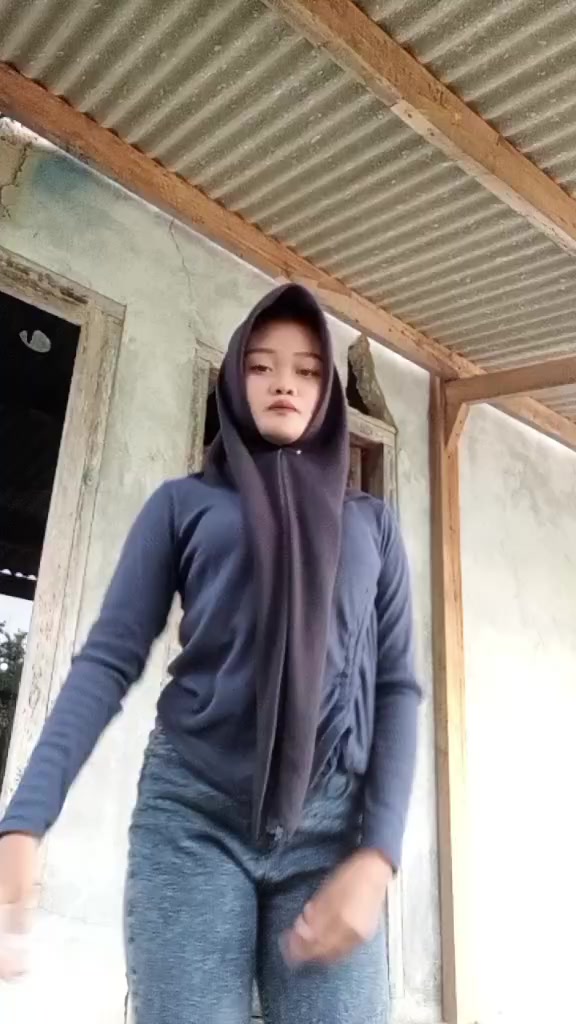 @AWWW