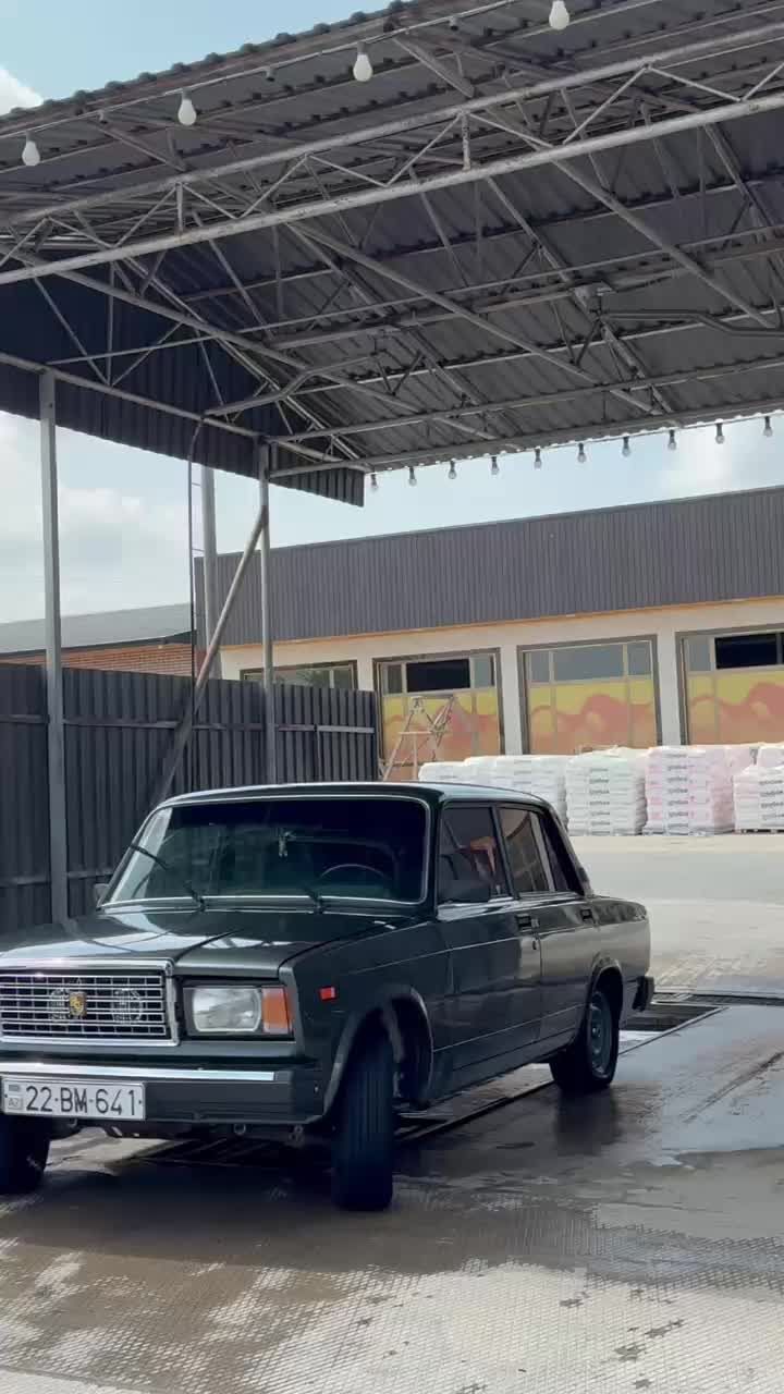 @𝘼𝙡𝙞𝙮𝙚𝙫𝙫