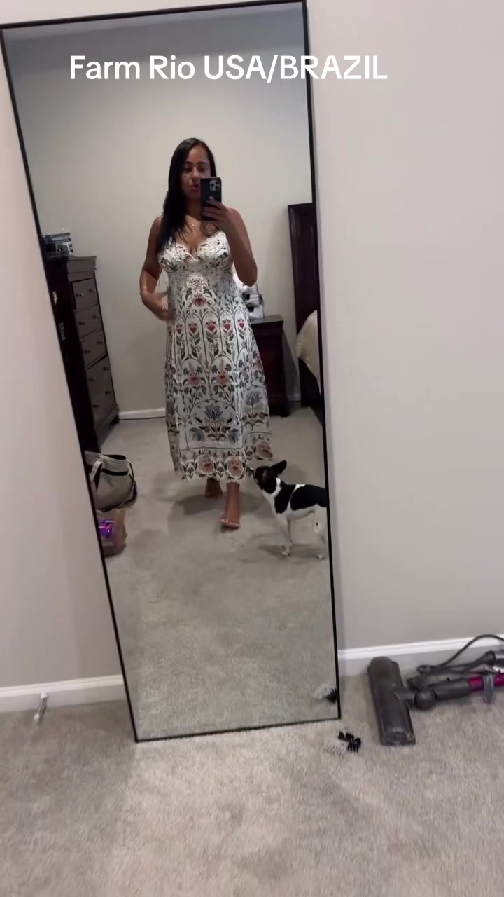 @Larissa Alpino