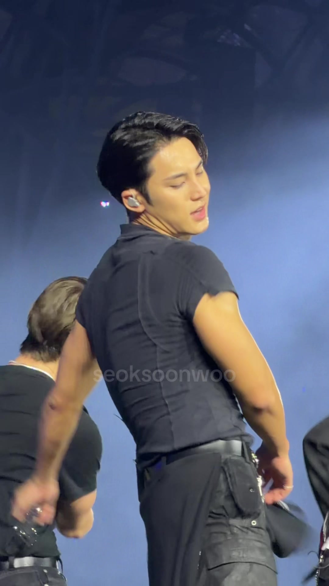 @kyeomlover ⁽̨̡ &uml;̮ ⁾̧̢