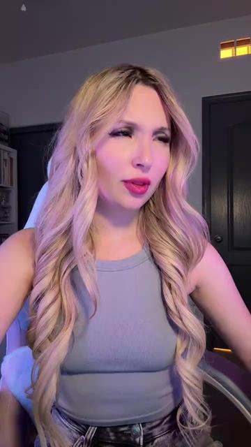 @ThePerriFairy