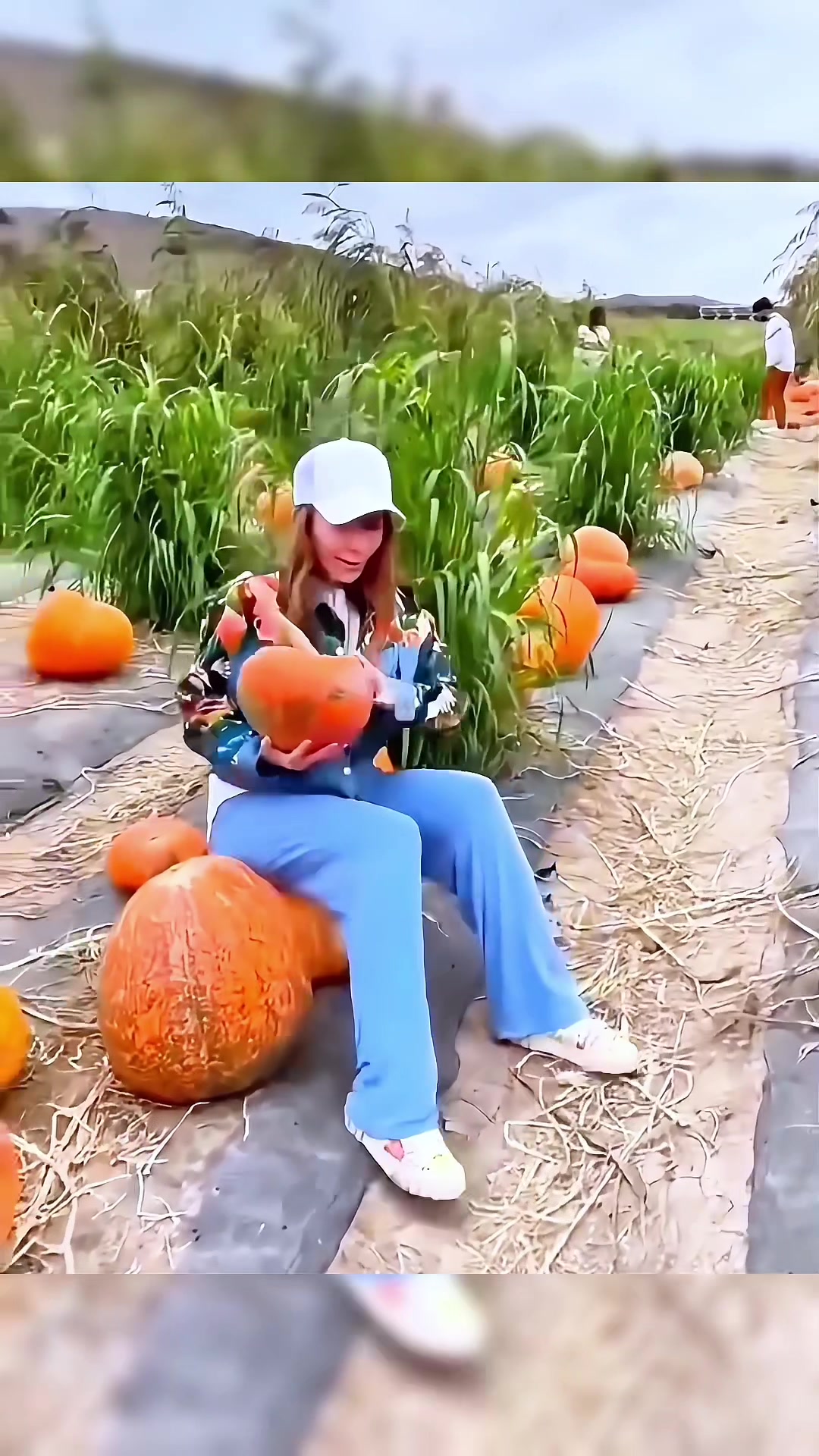 @lens_up_