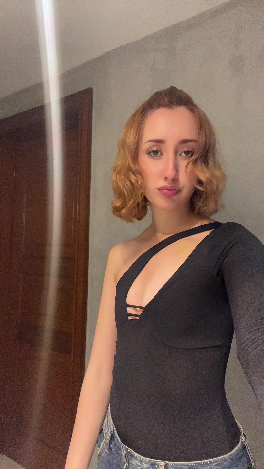 @rexxxona