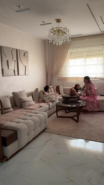 @Hajar_home