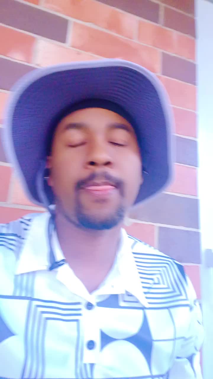 @Jovenson