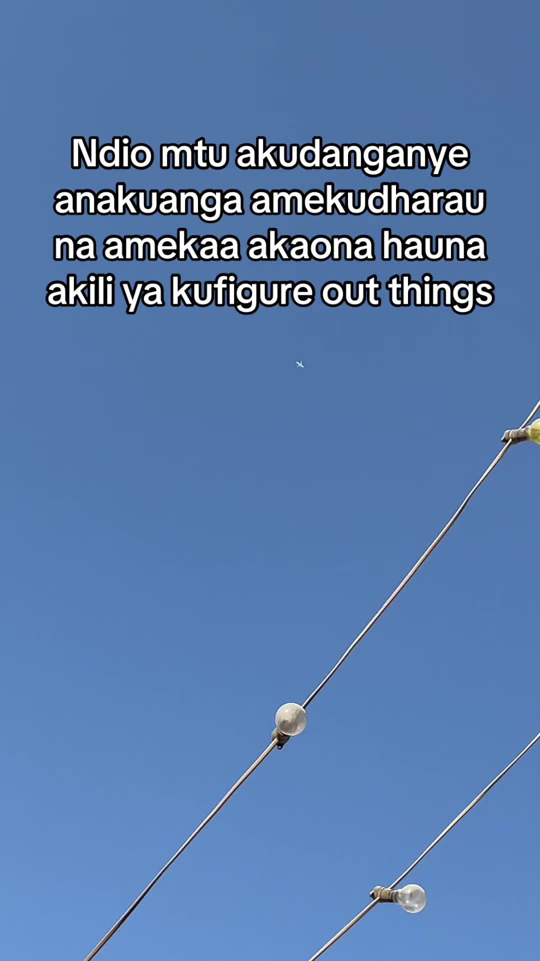 @MAkENa.