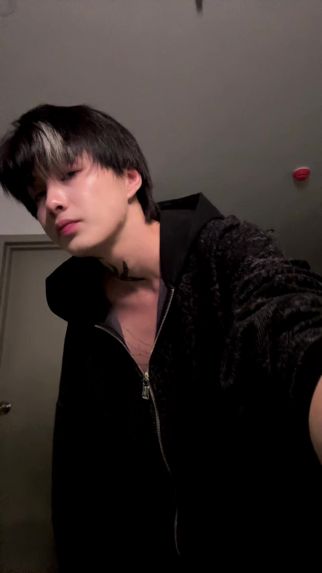 @TEN YUJIN
