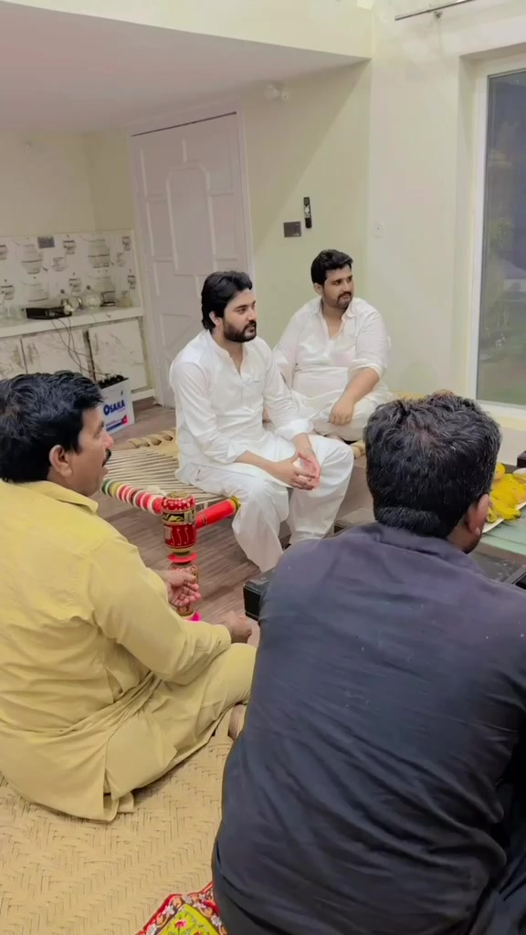@SHANI GUJJAR