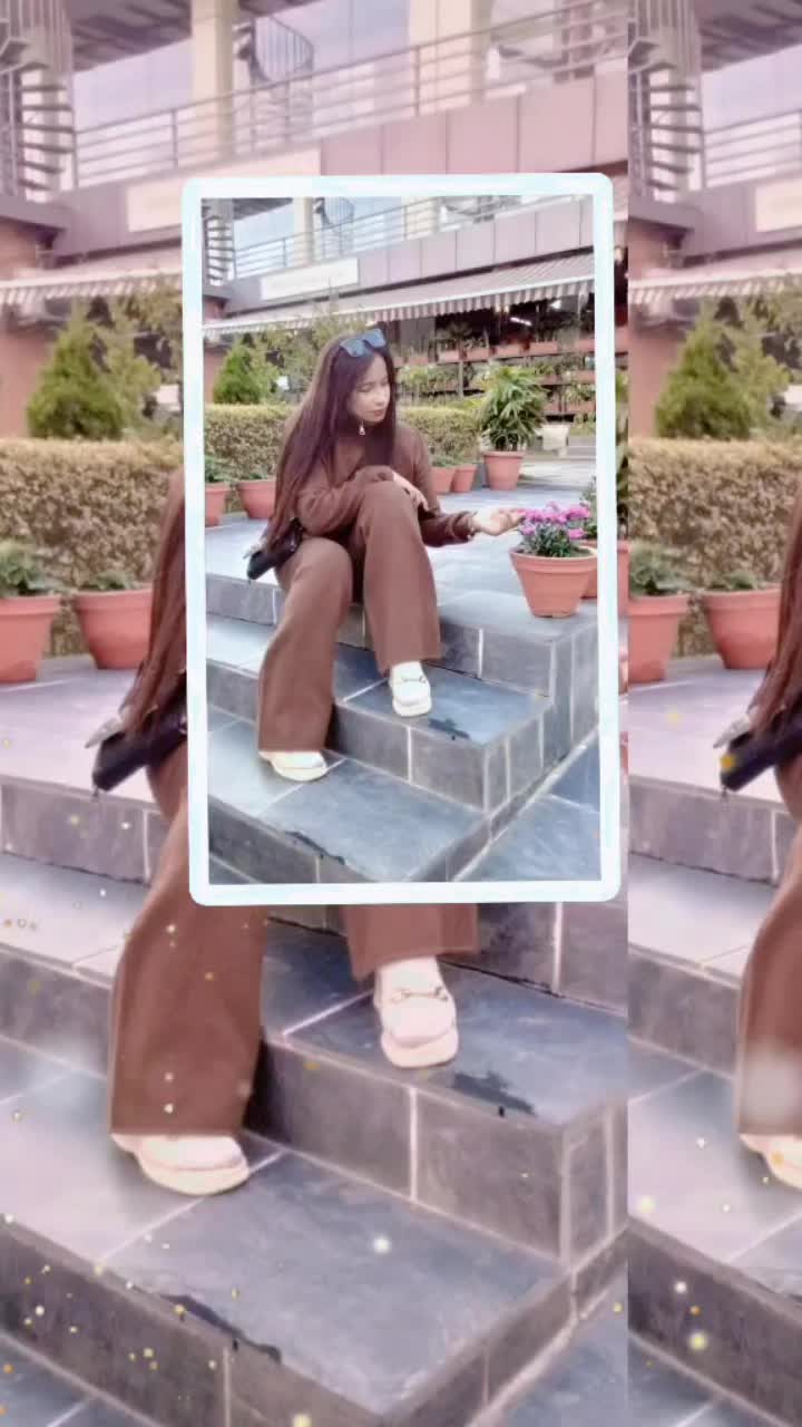 @पुन मगर निकिता