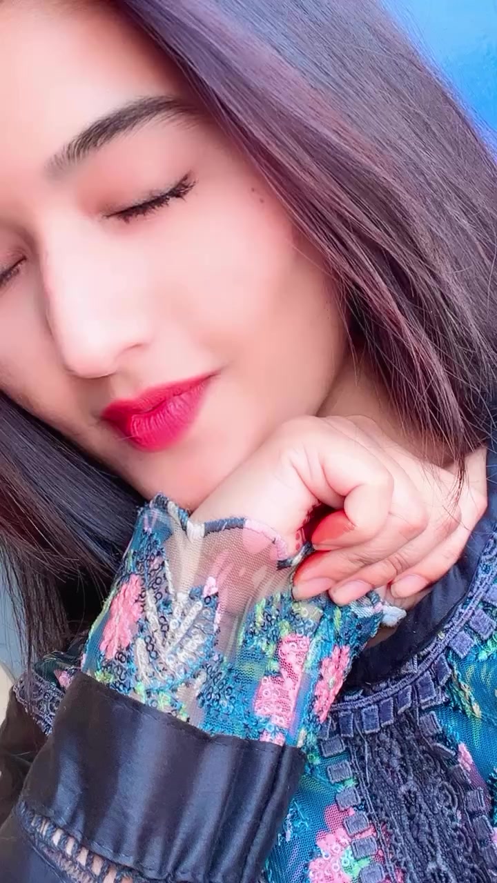 @zainab khan