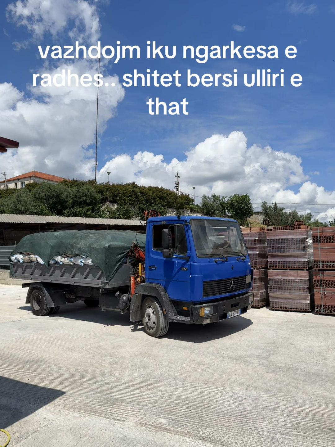 @fabrik vaj ulliri Luan Bengaj