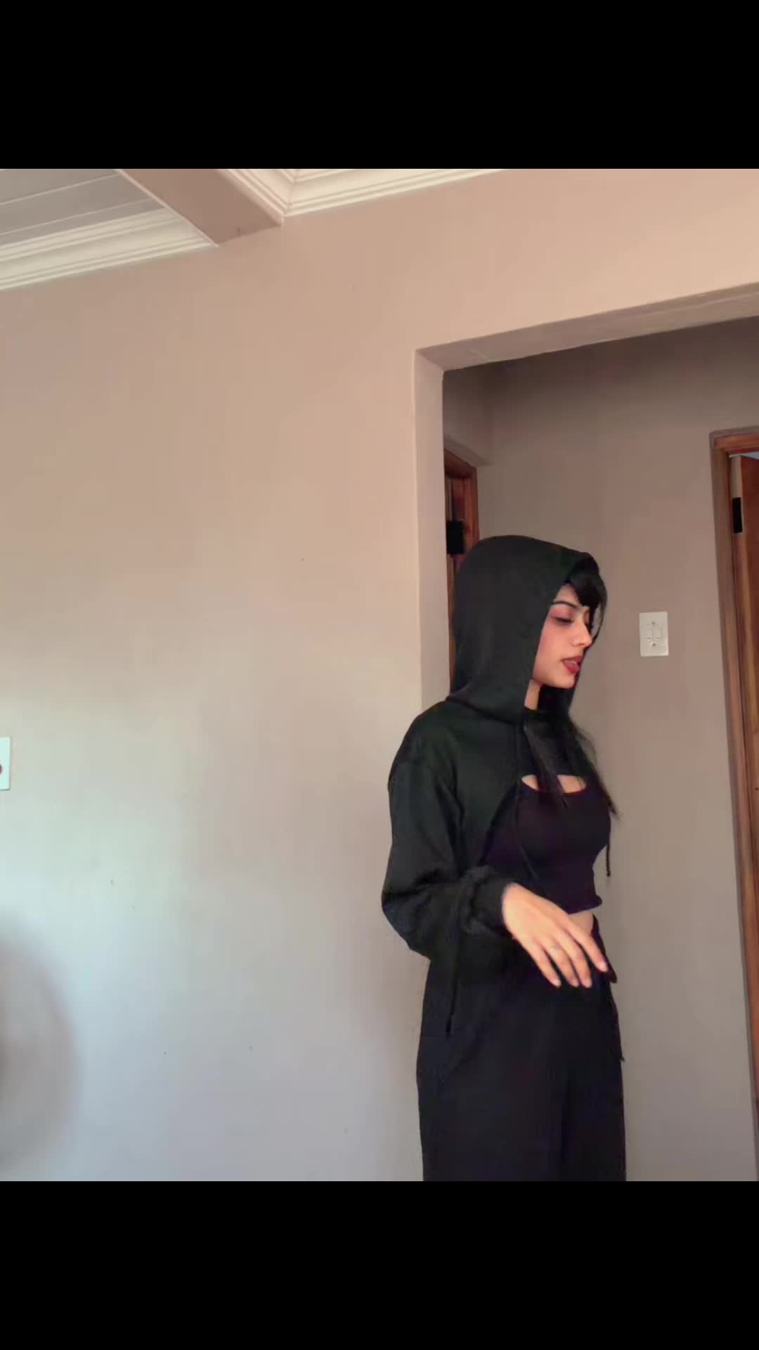 @the_official_haniya