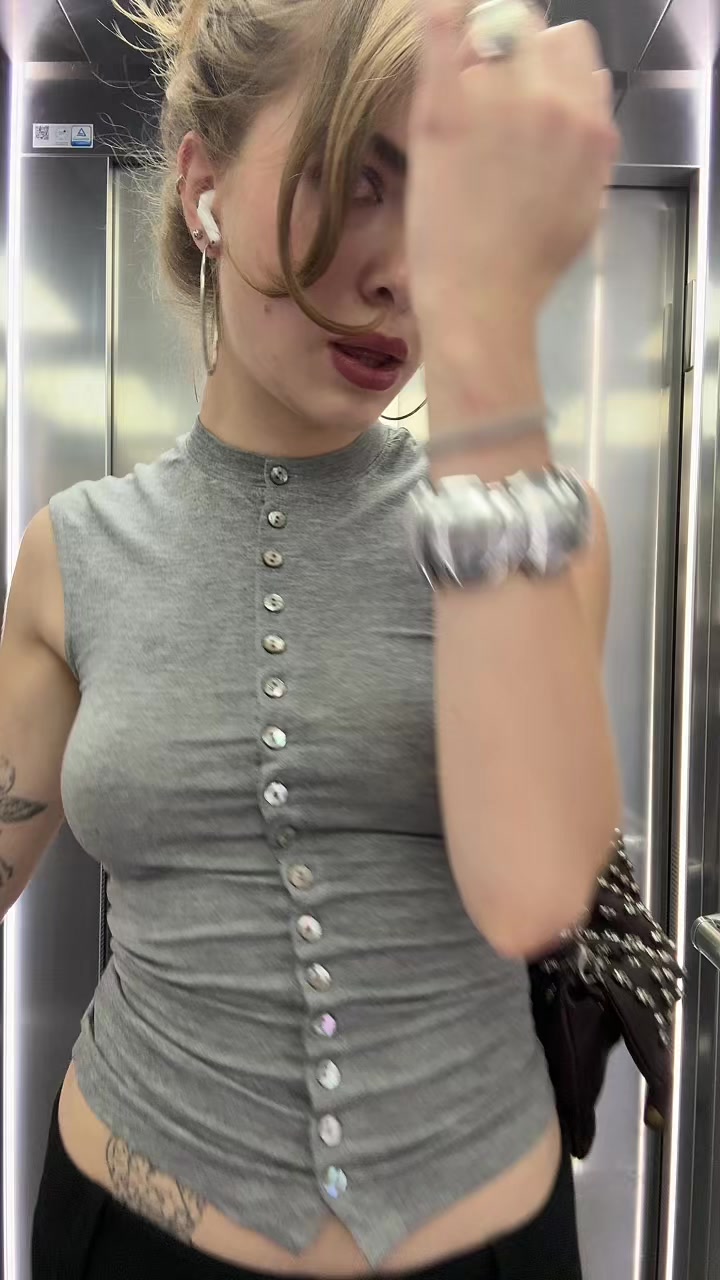 @luristrip