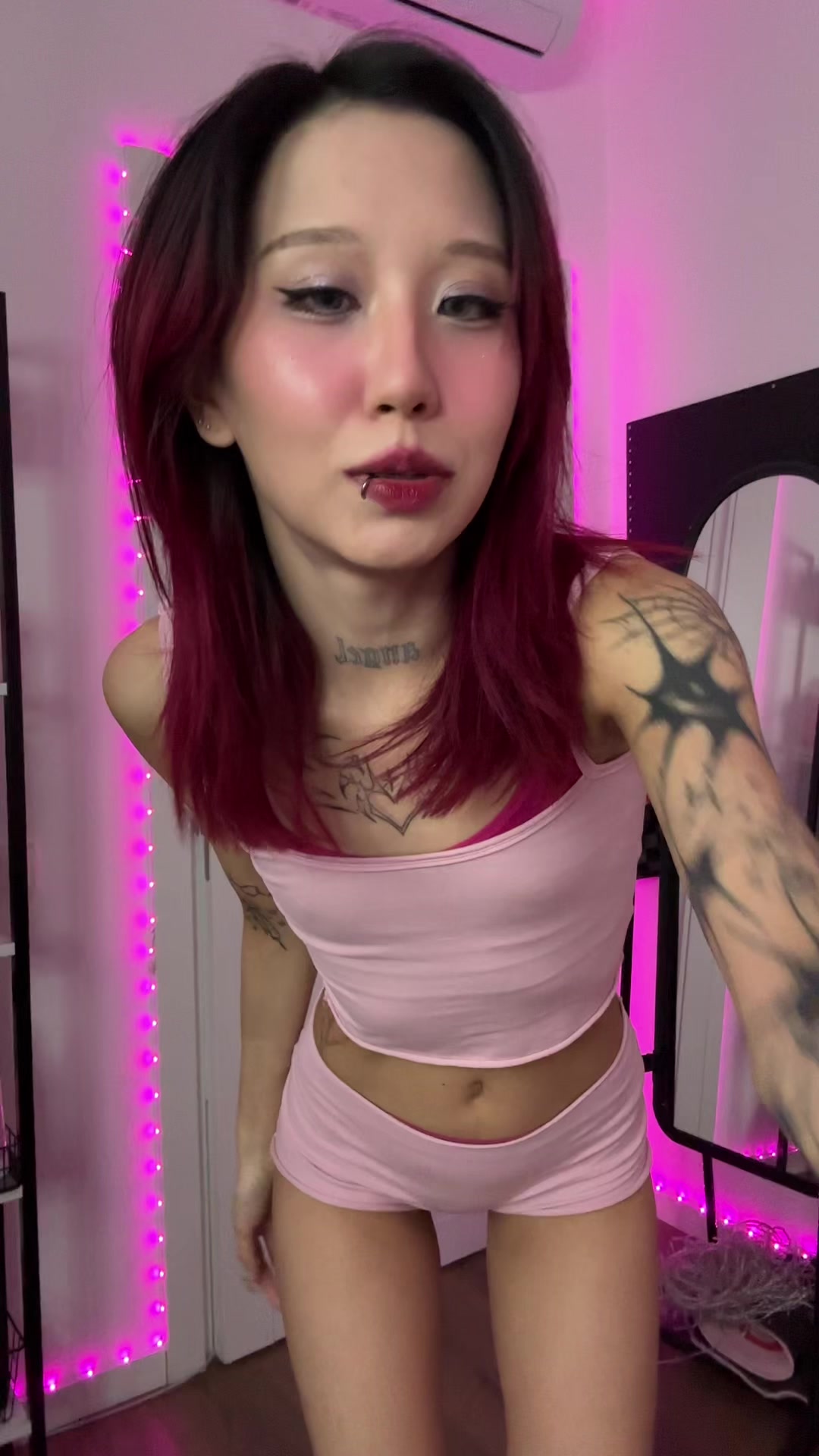 @w6wm66w