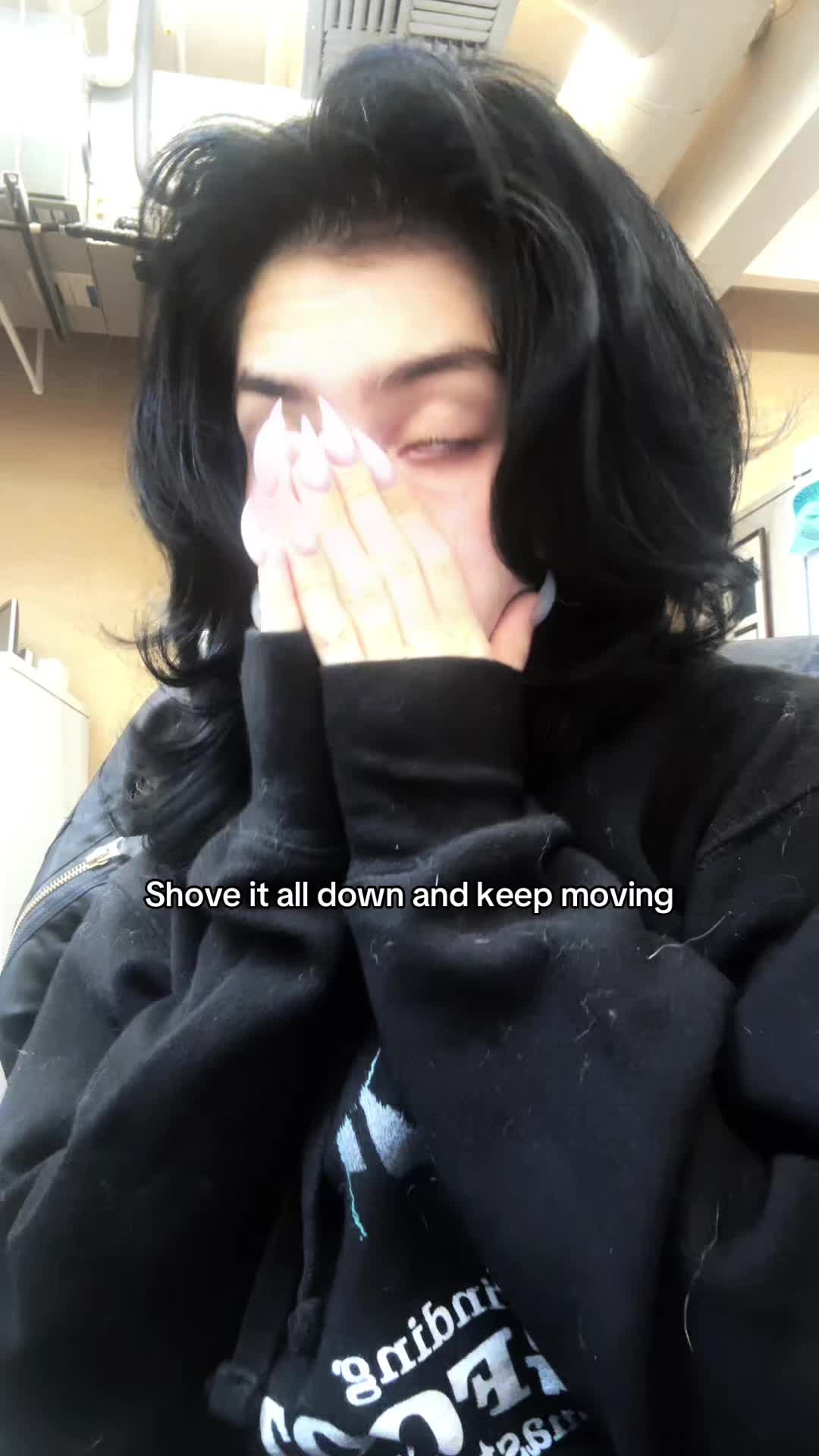 @bella