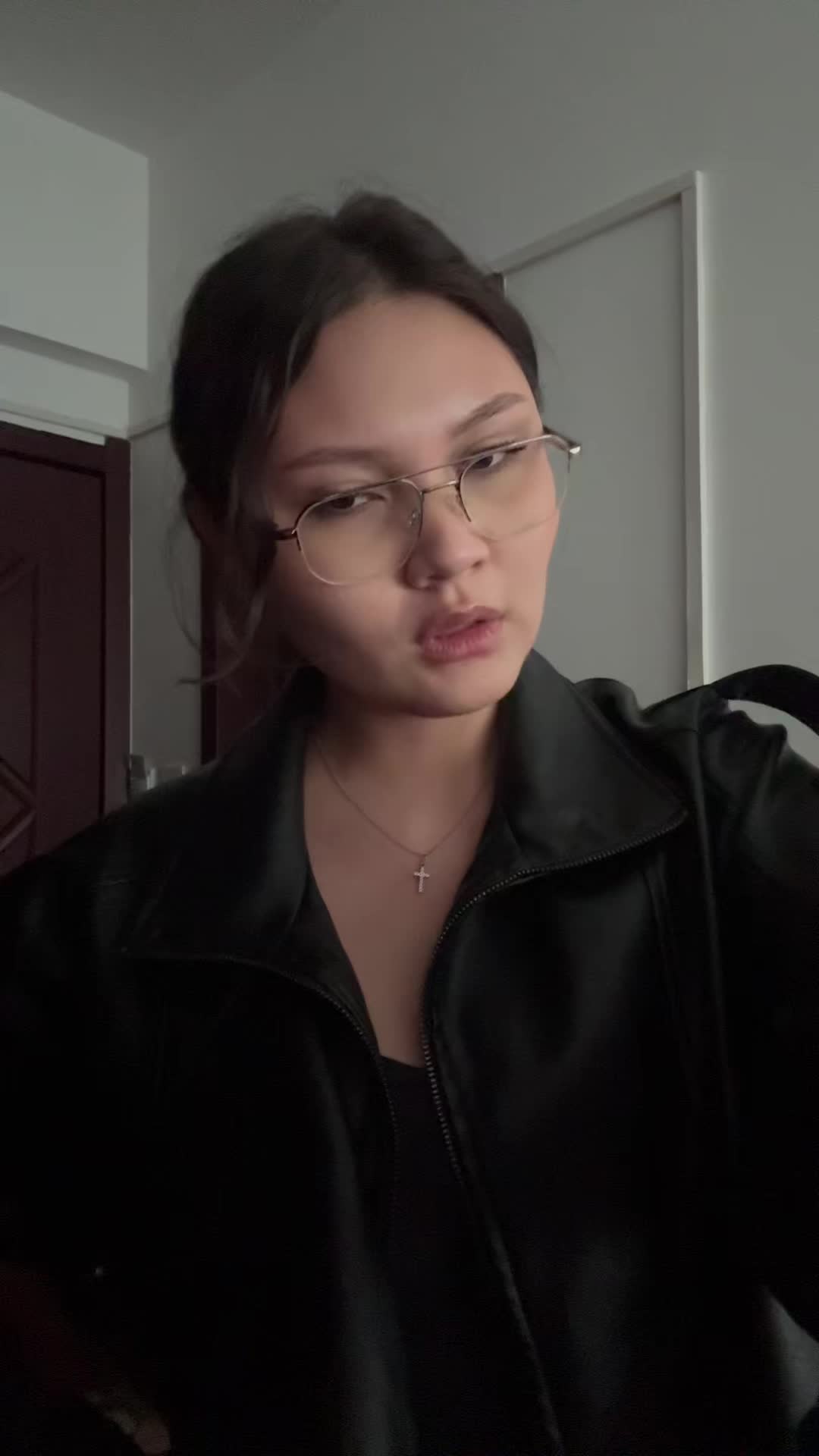 @LI