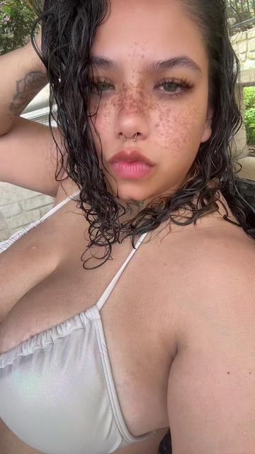 @Pinkieleebeauty444