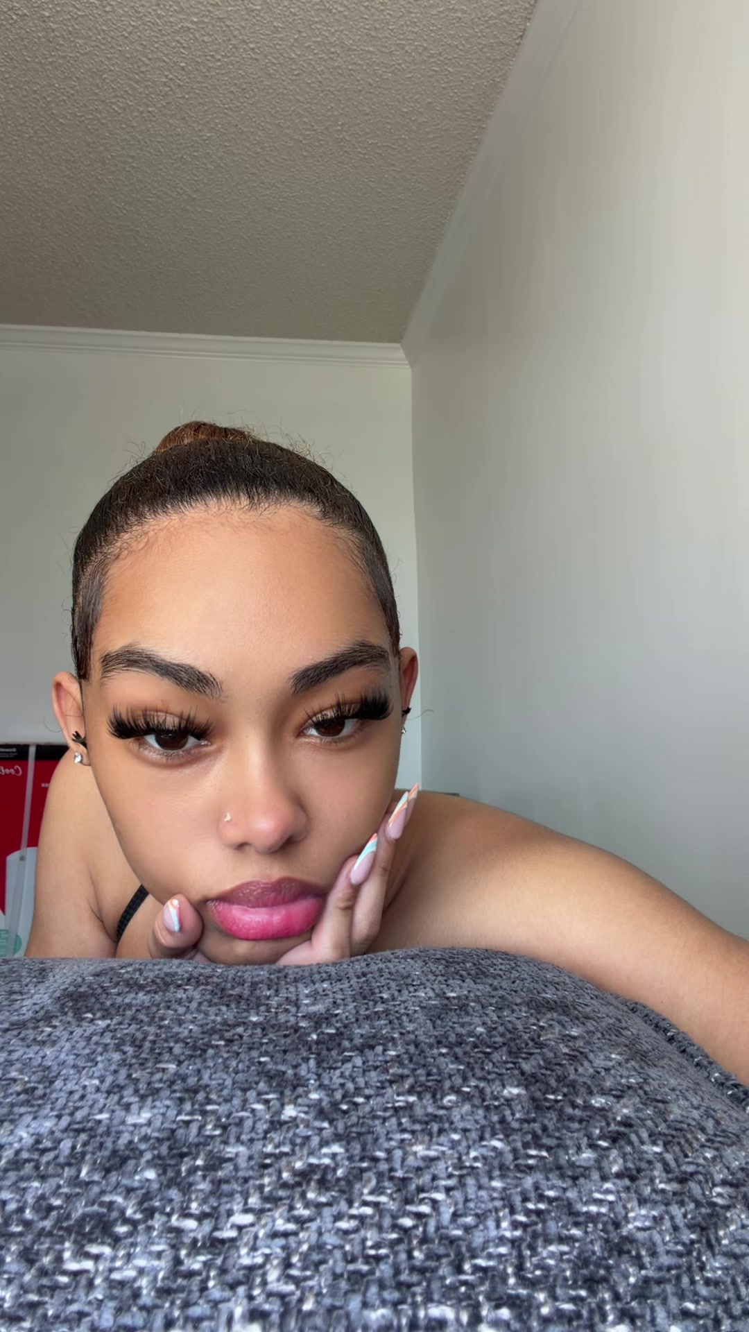 @🧞&zwj;♀️..