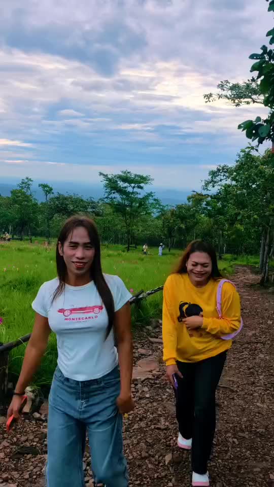 @Kitiphan Ti