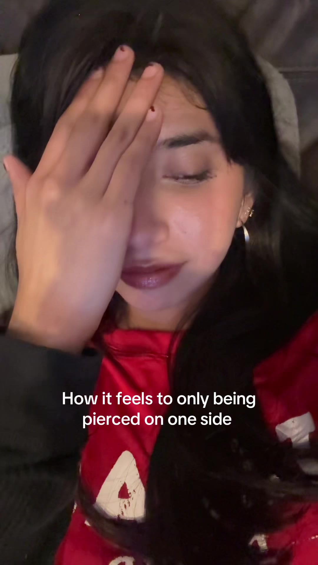 @:3