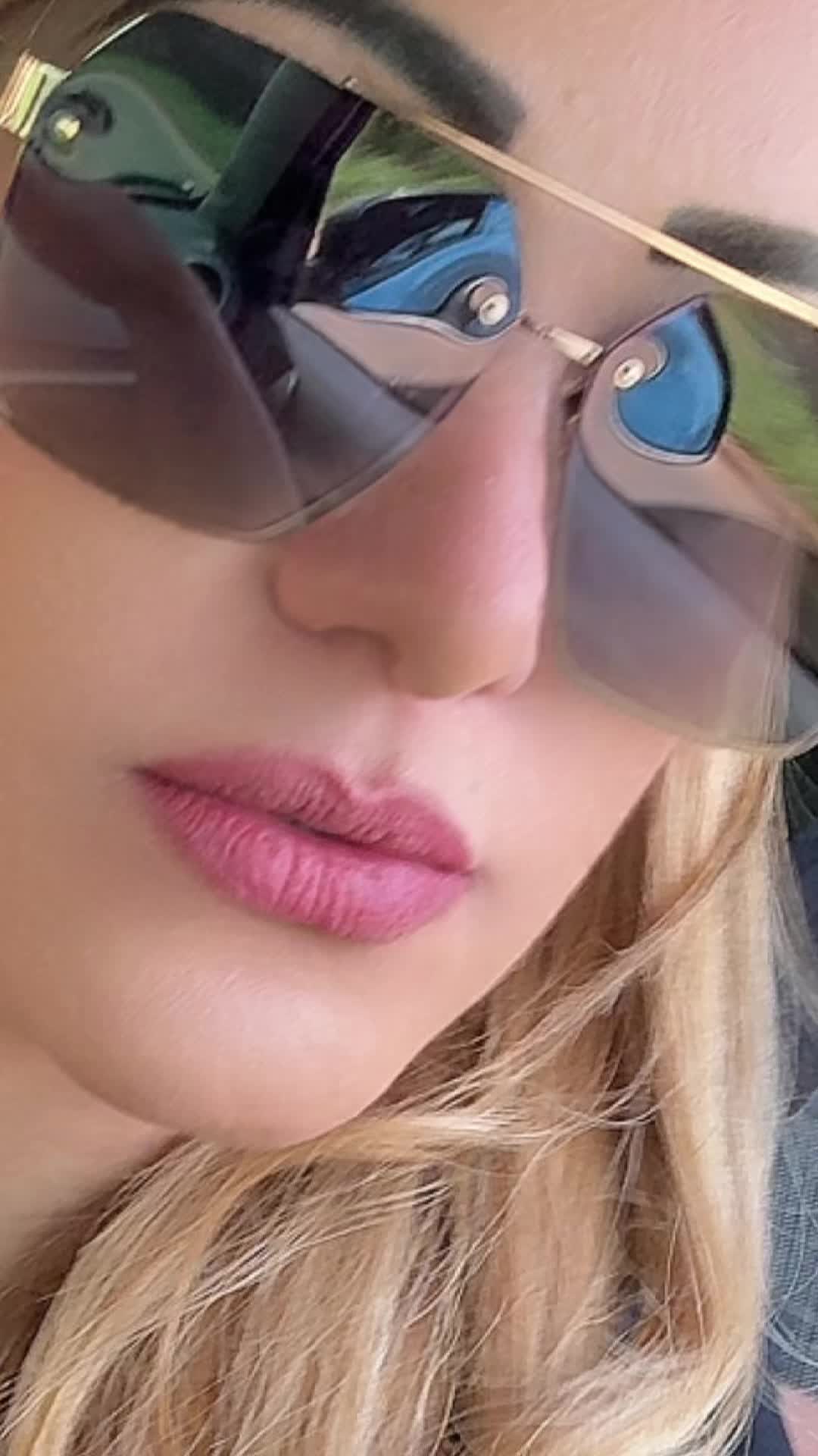 @Mulher de opinião formada