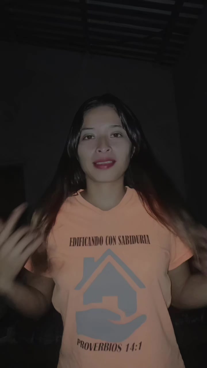 @Paola Natalia