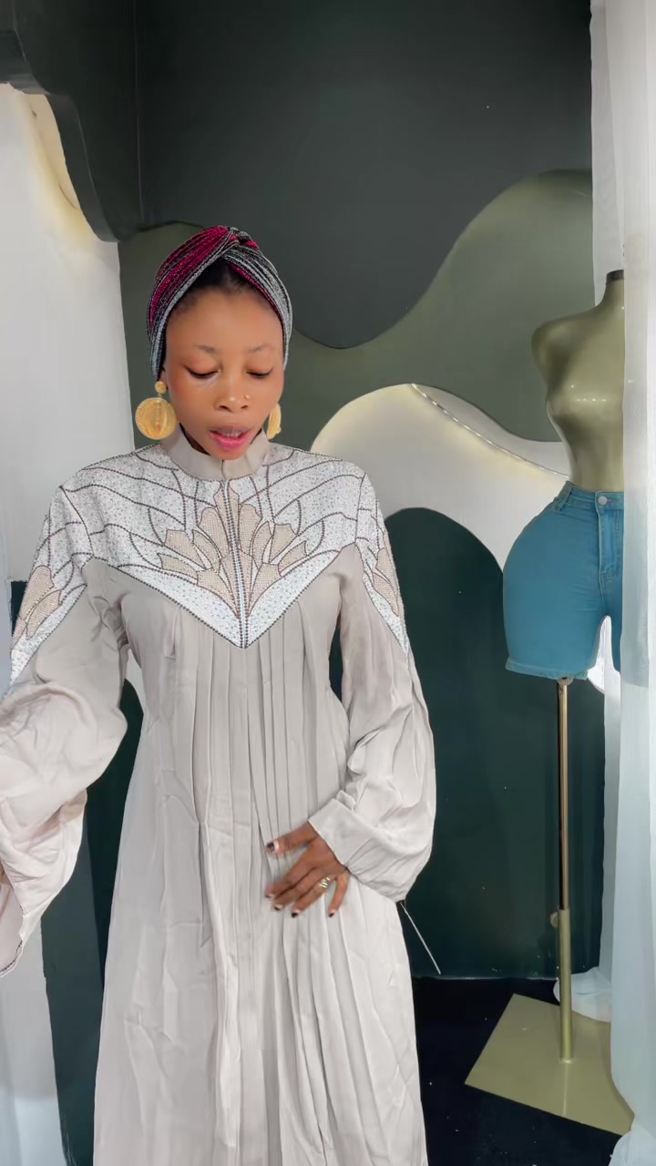 @ABAYA&SCARF VENDOR IN ABEOKUTA